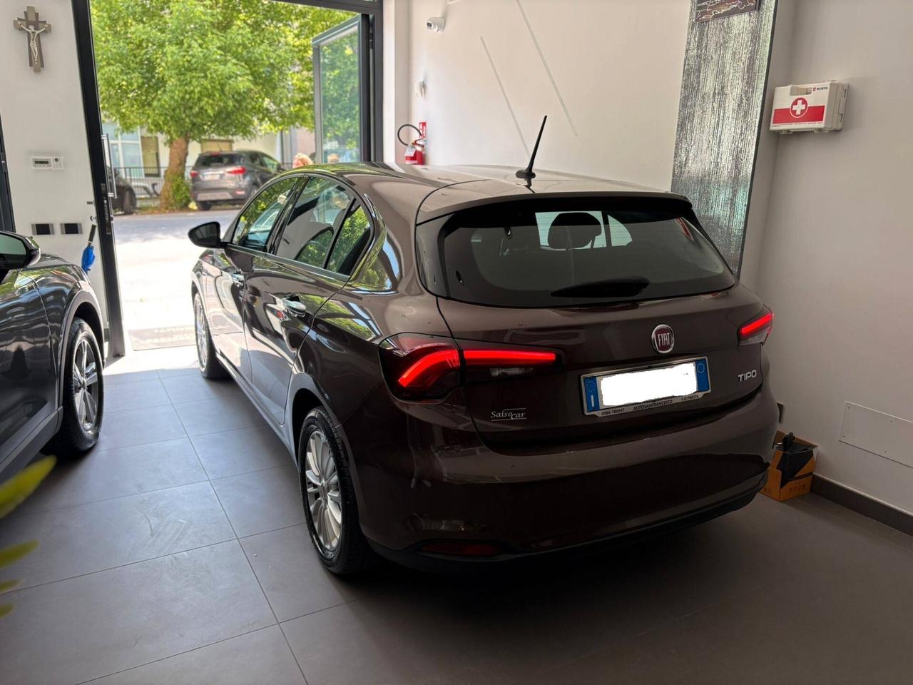 Fiat Tipo 1.6 5 porte Lounge 130cv - 2021