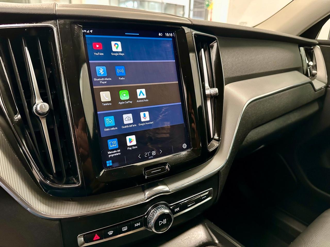 Volvo XC 60 XC60 T6 Recharge Plug-in Hybrid AWD automatico Plus Bright