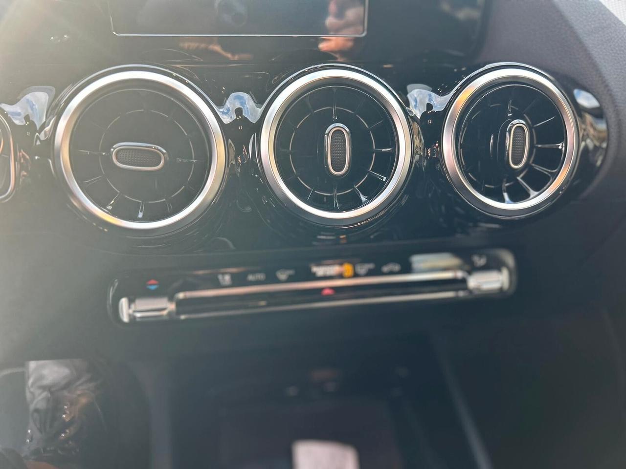 Mercedes-benz B 180 d Executive