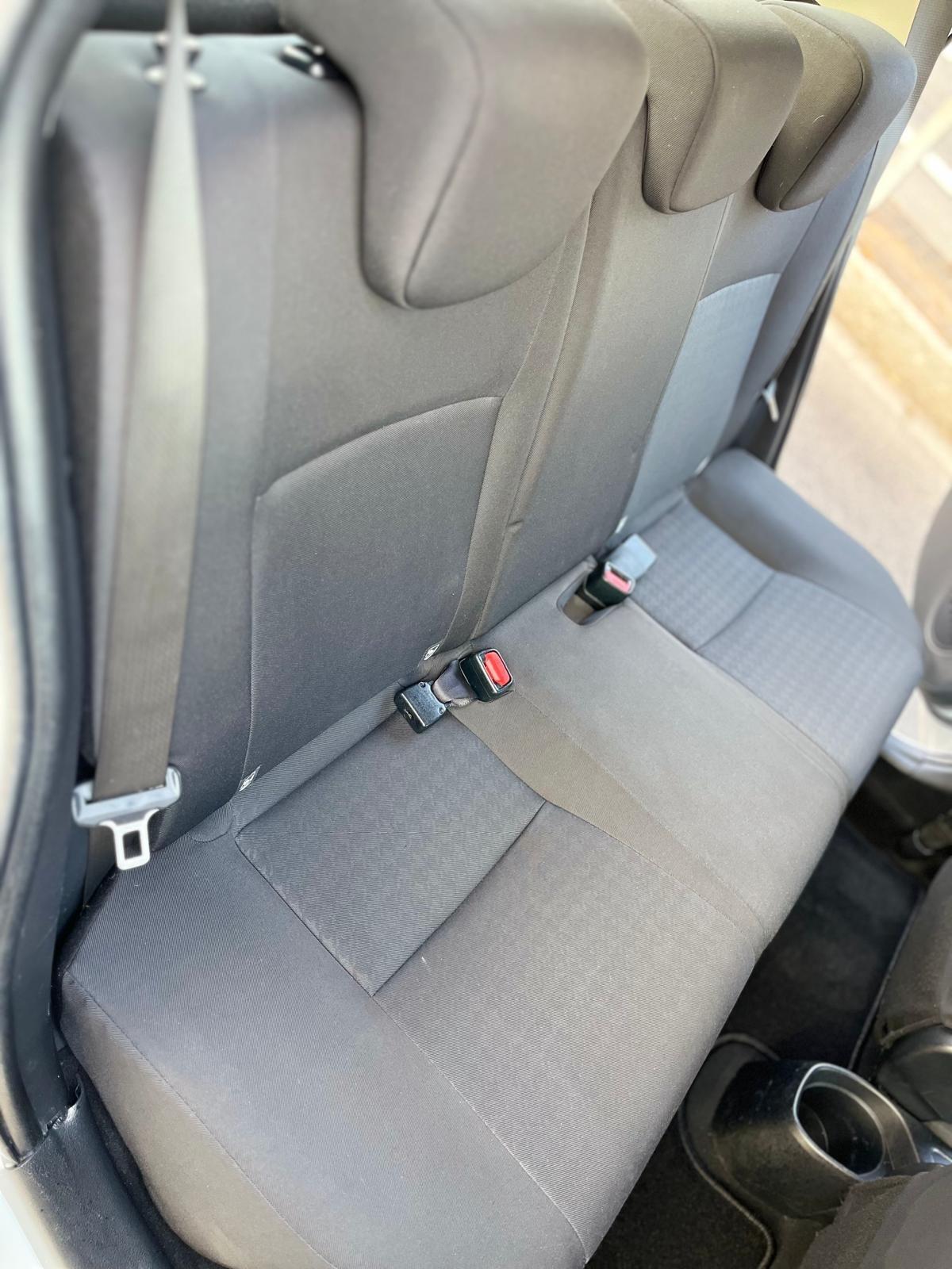 Toyota Yaris 1.0 5 porte Active
