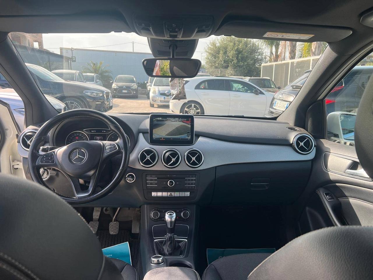 Mercedes-Benz classe B200 136cv Premium 2015