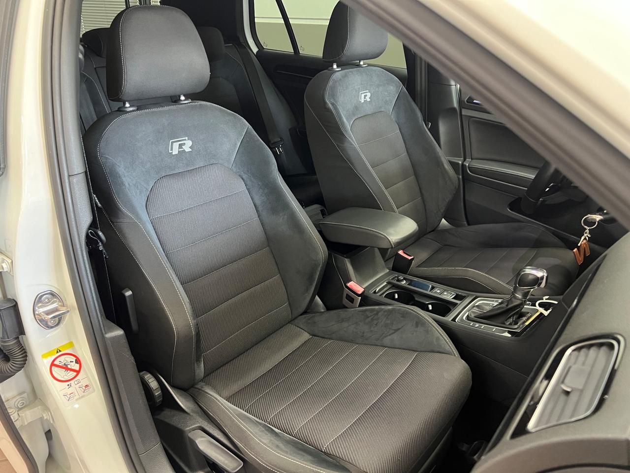Volkswagen Golf R 2.0 TSI DSG 4MOTION 5p. BMT