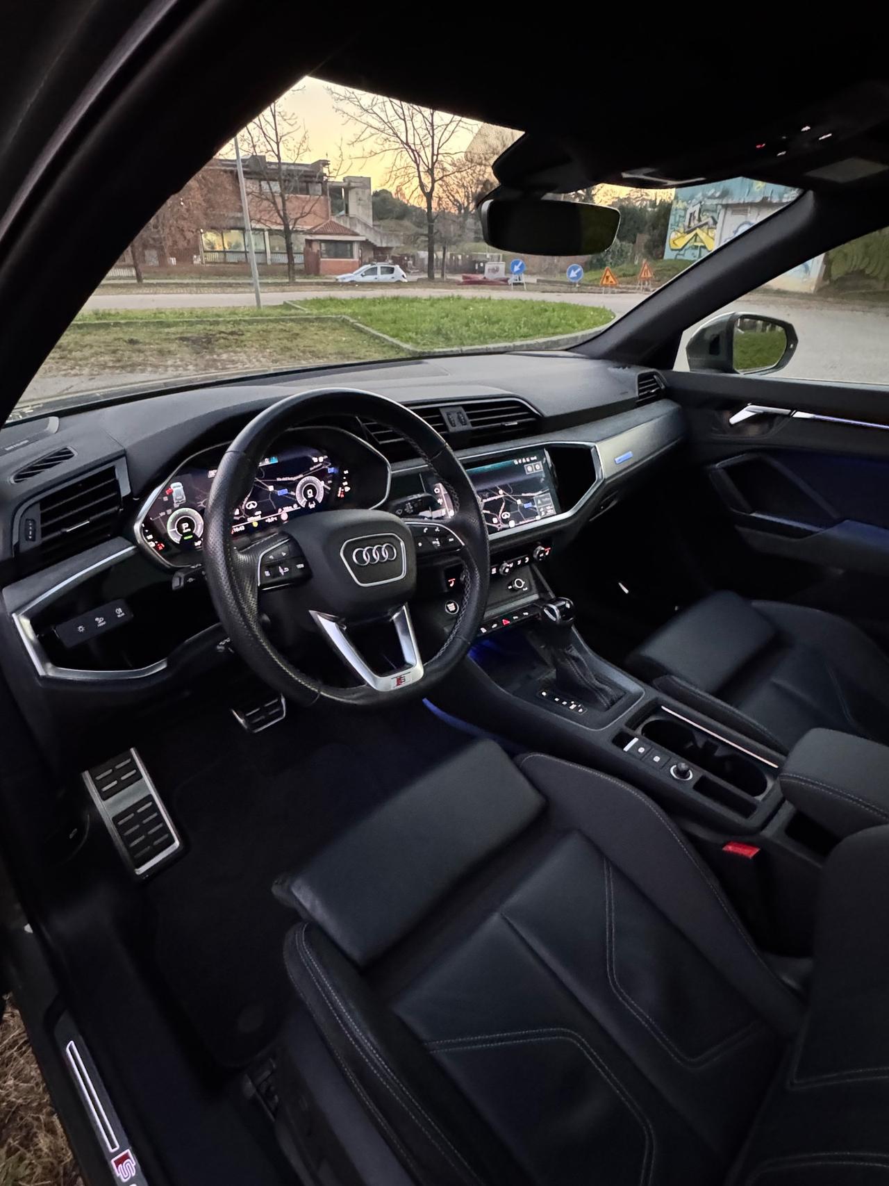 Audi Q3 45 TFSI S tronic line edition