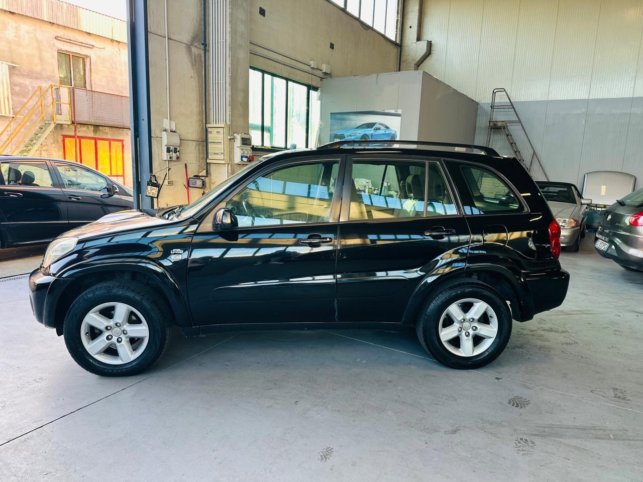 Toyota RAV 4 RAV4 2.0 Tdi D-4D cat 5 porte