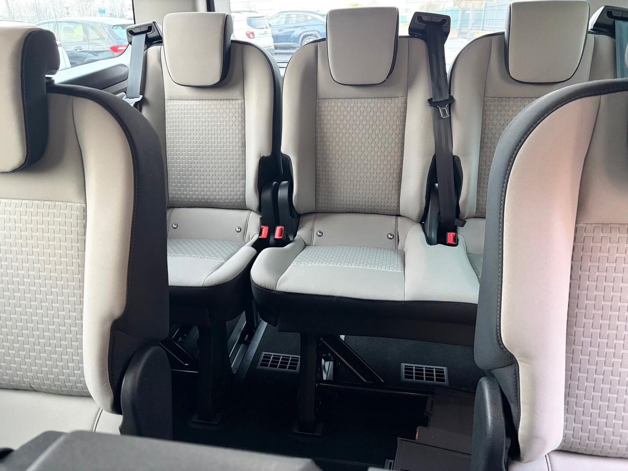 Ford Tourneo Custom 320 2.0 TDCi 130CV Trend 9 posti