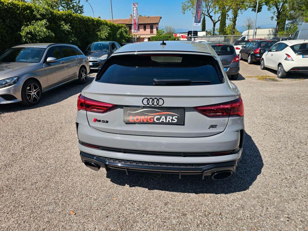 Audi Q3 RS quattro S tronic