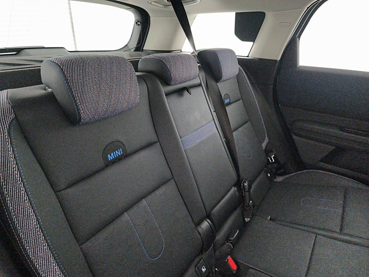 MINI Countryman D Classic