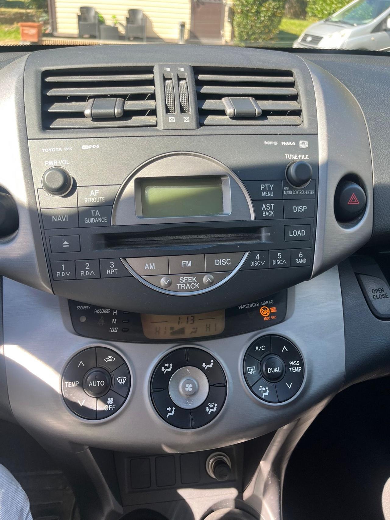 Toyota RAV 4 RAV4 2.2 D-4D 136 CV DPF Luxury