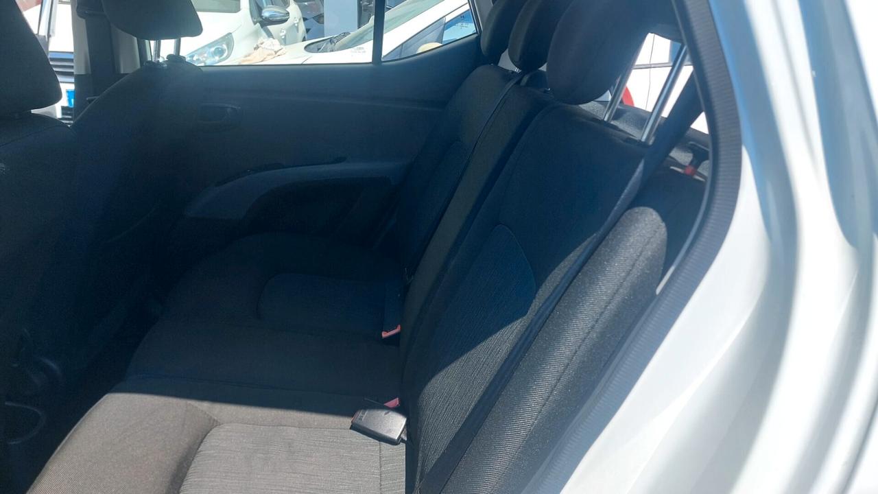 Hyundai i10 1.1 12V Automatico