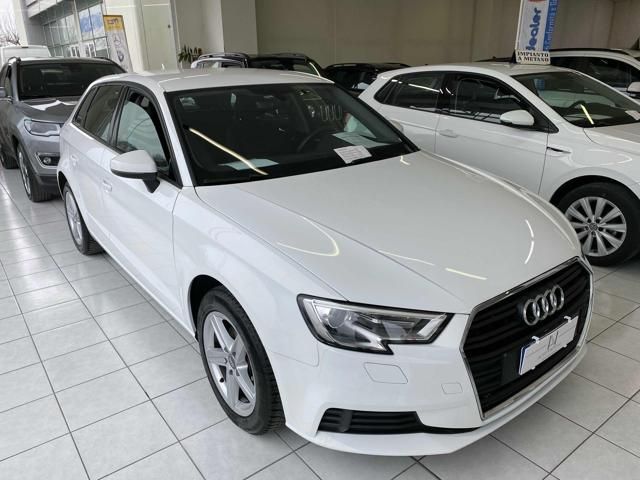 AUDI A3 SPB 1.6 TDI 116 CV S tronic Business