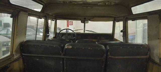 LAND ROVER Defender 109 DIESEL 6 POSTI