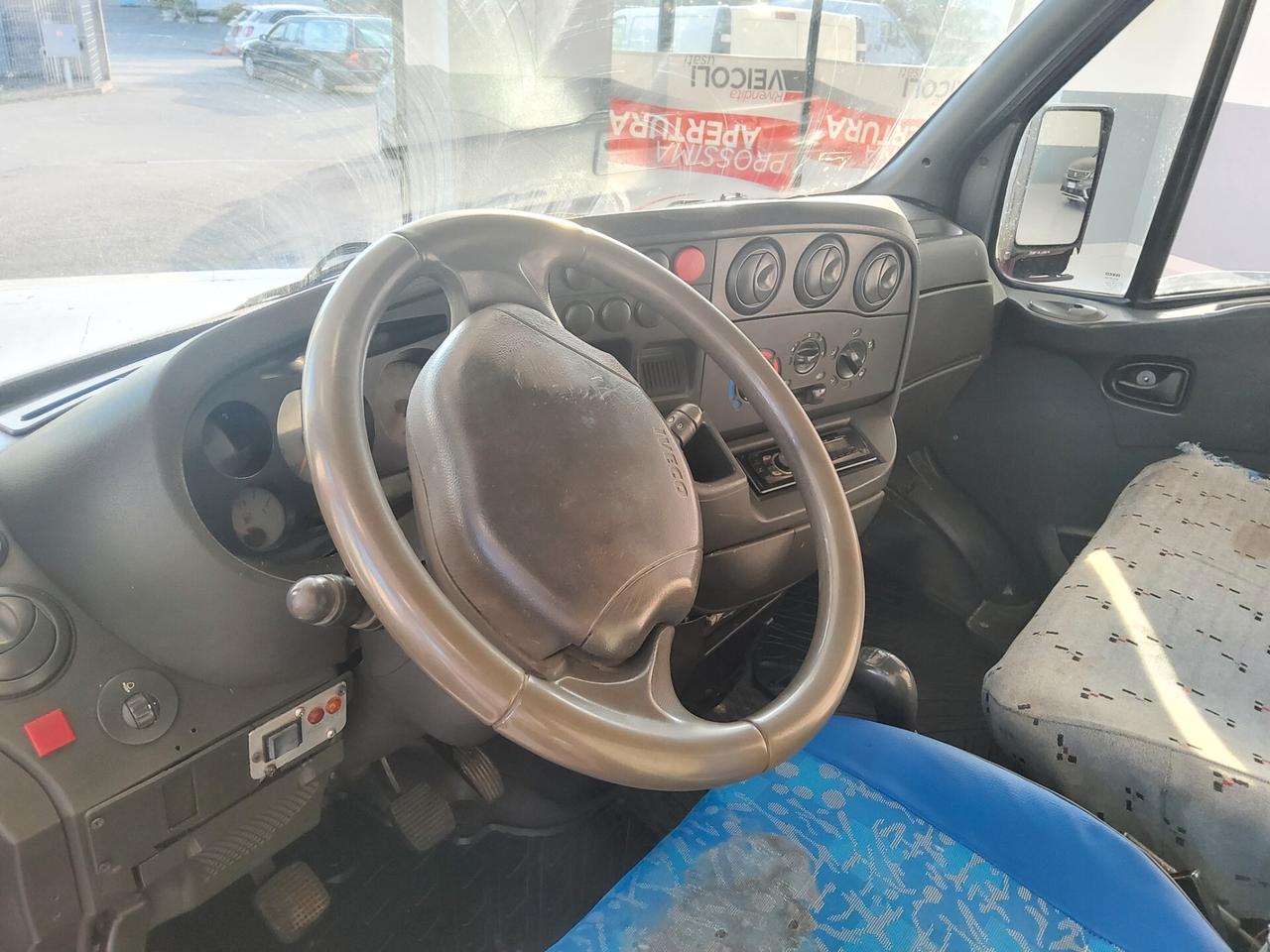Iveco Daily 35S13 2.8 TDI PC Cabinato