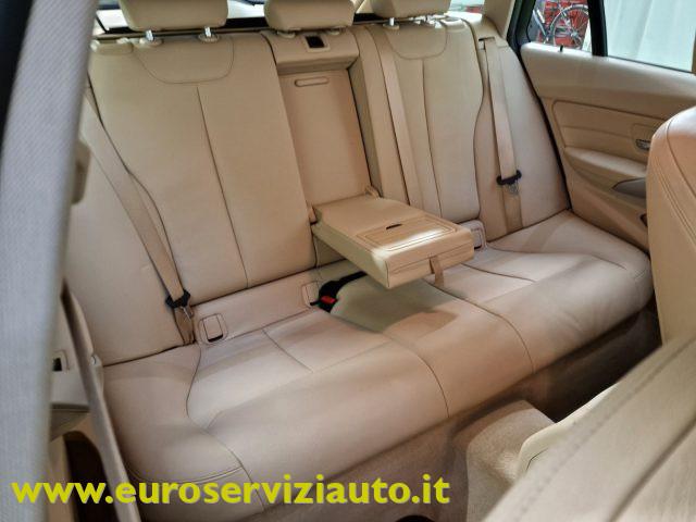 BMW 320 d Touring XDRIVE