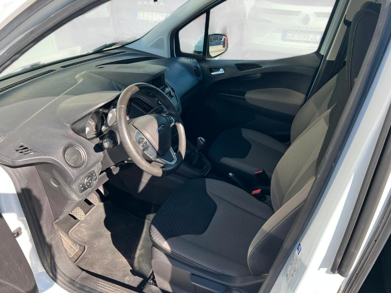 Ford Tourneo Courier 1.5 TDCI 75 CV S&S Plus