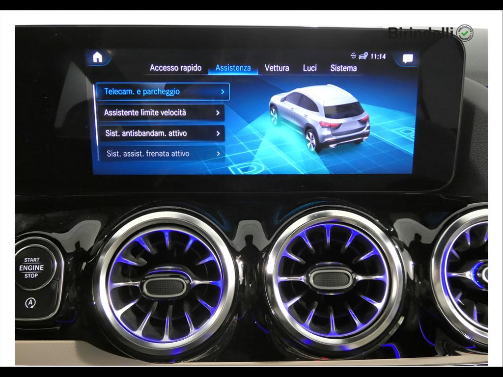 Mercedes-Benz GLA (H247) - GLA 200 d Automatic Sport