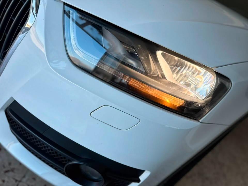 Audi Q3 2.0 TDI Business 140 Cv - 2014