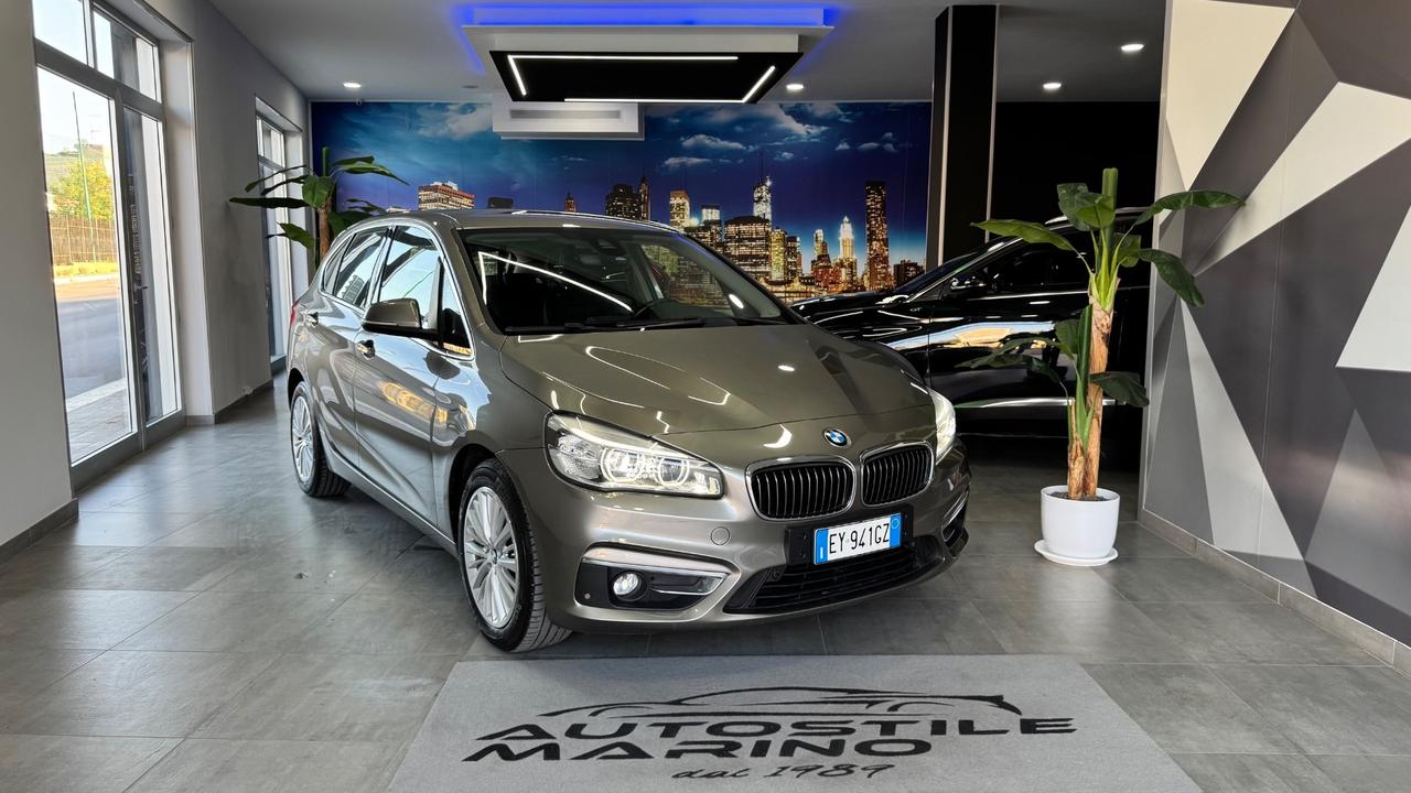Bmw serie 2 216d Luxury-2015