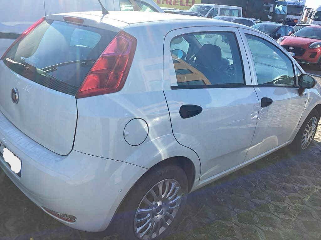 Fiat Punto 1.3 MJT II S&S 95 CV 5 porte Street