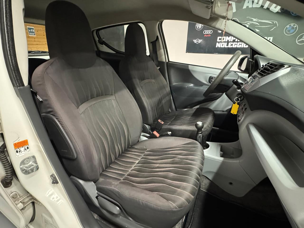 Nissan Pixo 1.0 5 porte Look