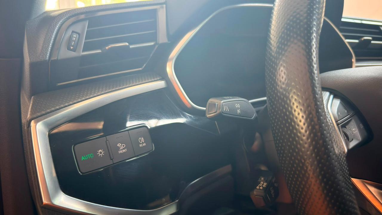Audi Q3 SPB 35 TDI S tronic line edition
