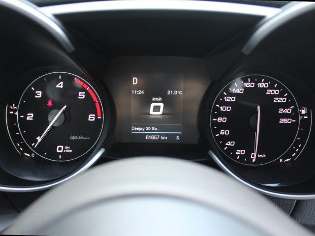 ALFA ROMEO Giulia 2.2 Turbodiesel 160 CV AT8 Executive