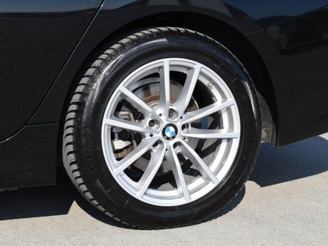 BMW 320 d xDrive Touring Business Advantage SEDILI RISC