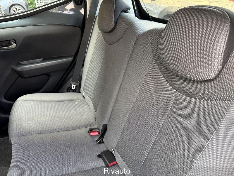 Toyota Aygo Aygo Connect 1.0 VVT-i 72 CV 5 porte x-play