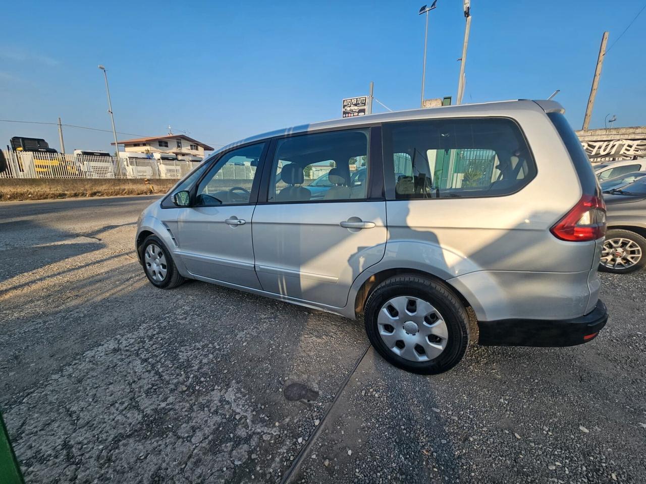 Ford Galaxy 1.8 TDCi 125 CV 7 POSTI