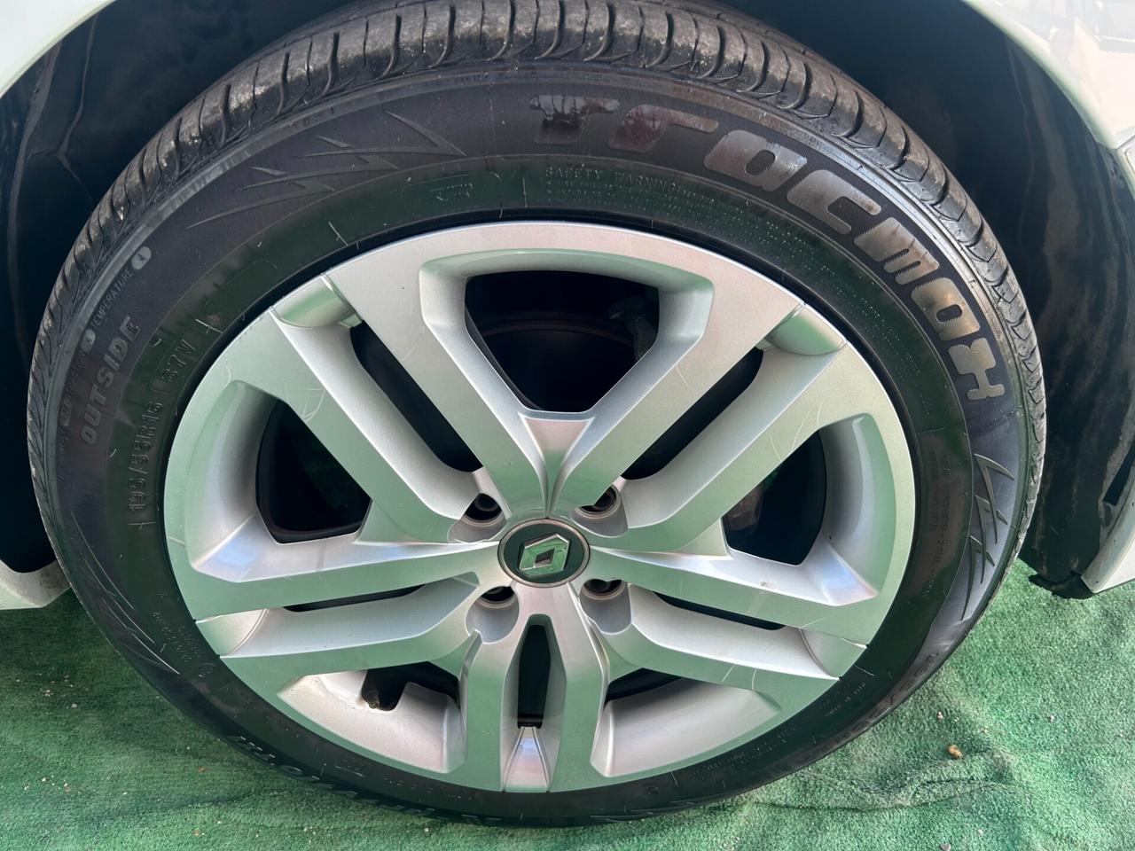 Renault Clio 2019 1.5 DIESEL Moschino Zen LEGGI TUTTO!