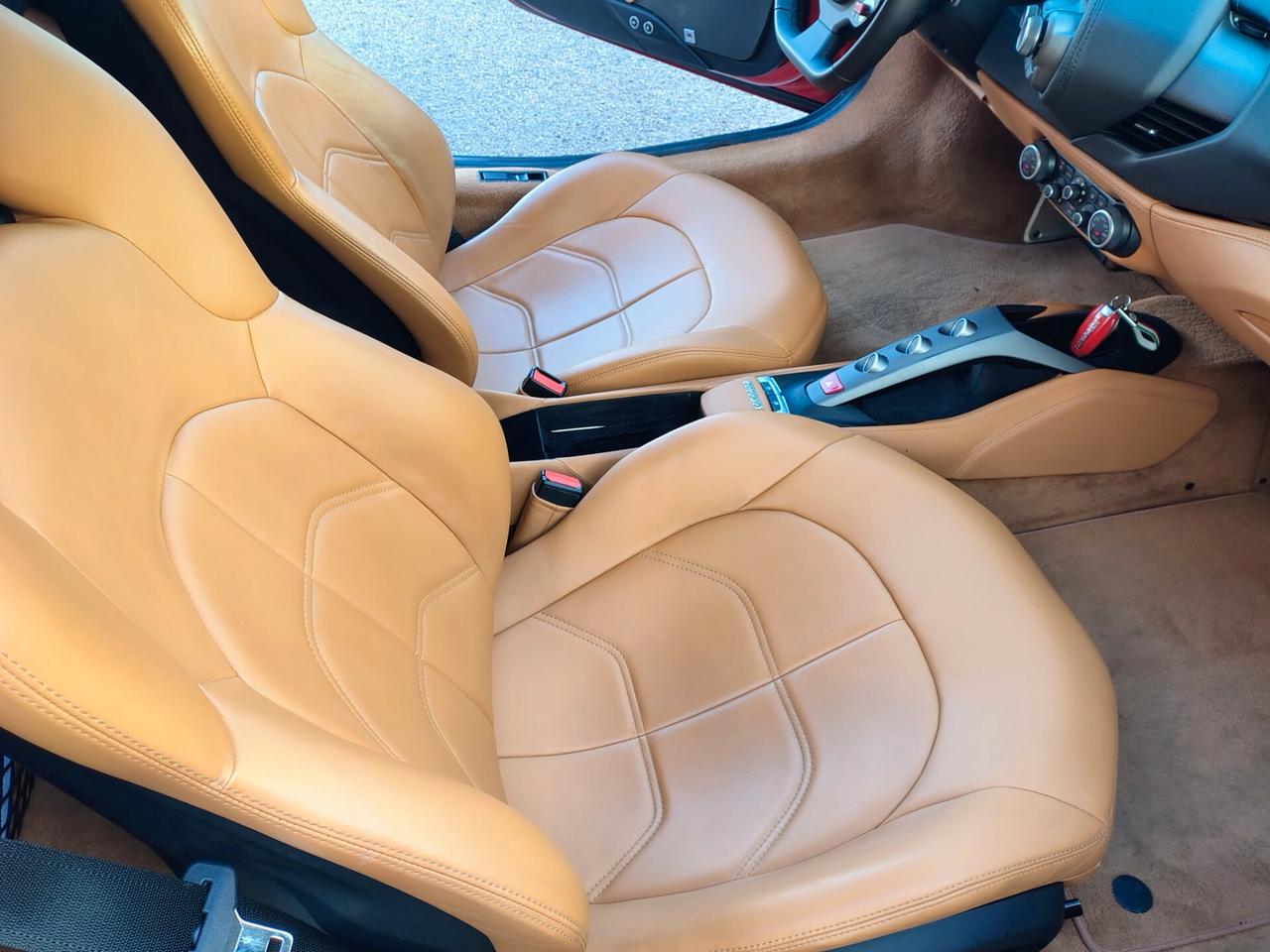 Ferrari 488 GTB "24 MESI GARANZIA UFFICIALE FERRARI"
