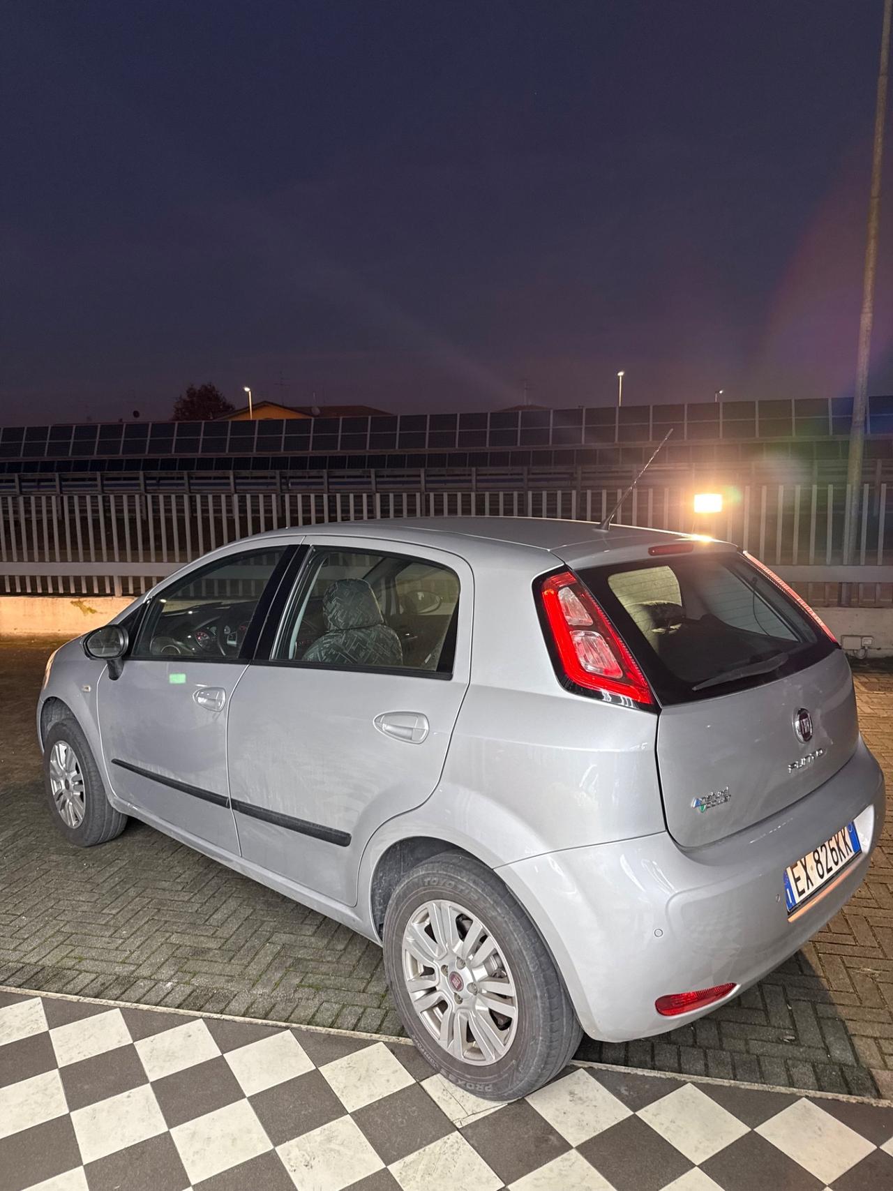 Fiat Punto 1.4 8V 5 porte Natural Power Lounge