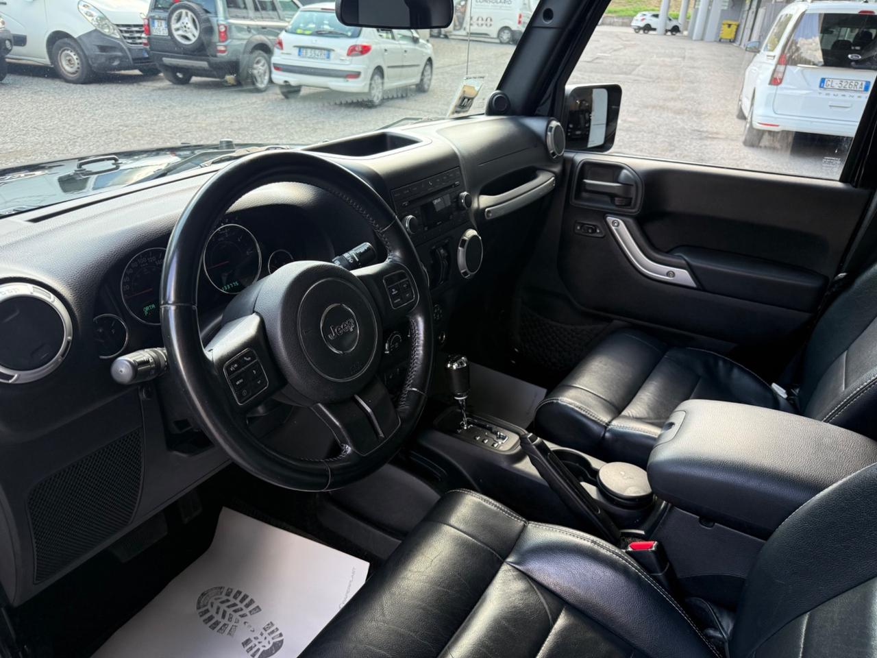 Jeep Wrangler Unlimited 2.8 CRD DPF Sahara Auto