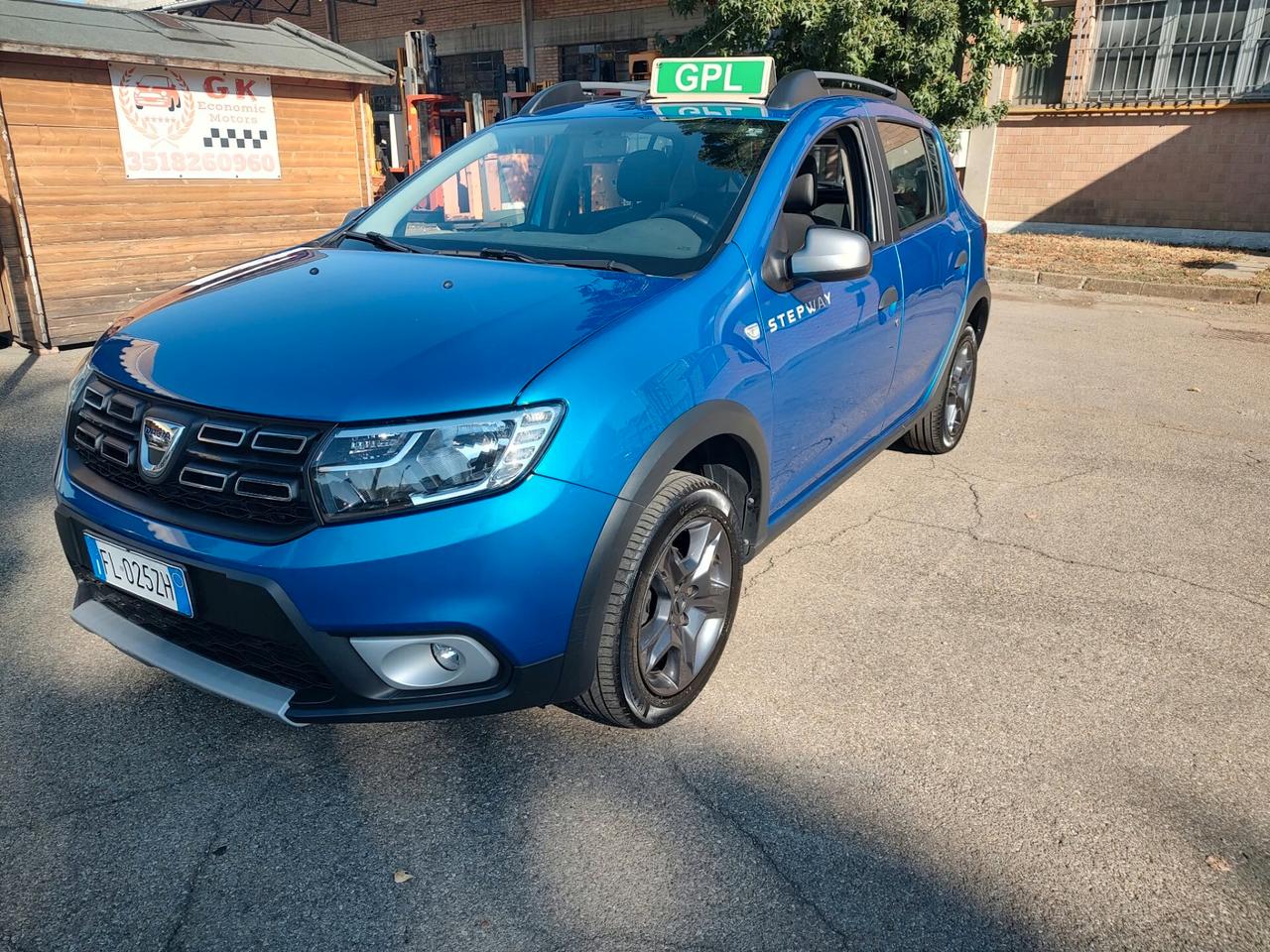 Dacia Sandero TCE 100, BENZINA\GPL, STEPWAY BRAVE, EURO 6B, OK NEOPATENTATI, GARANZIA L.12 MESI