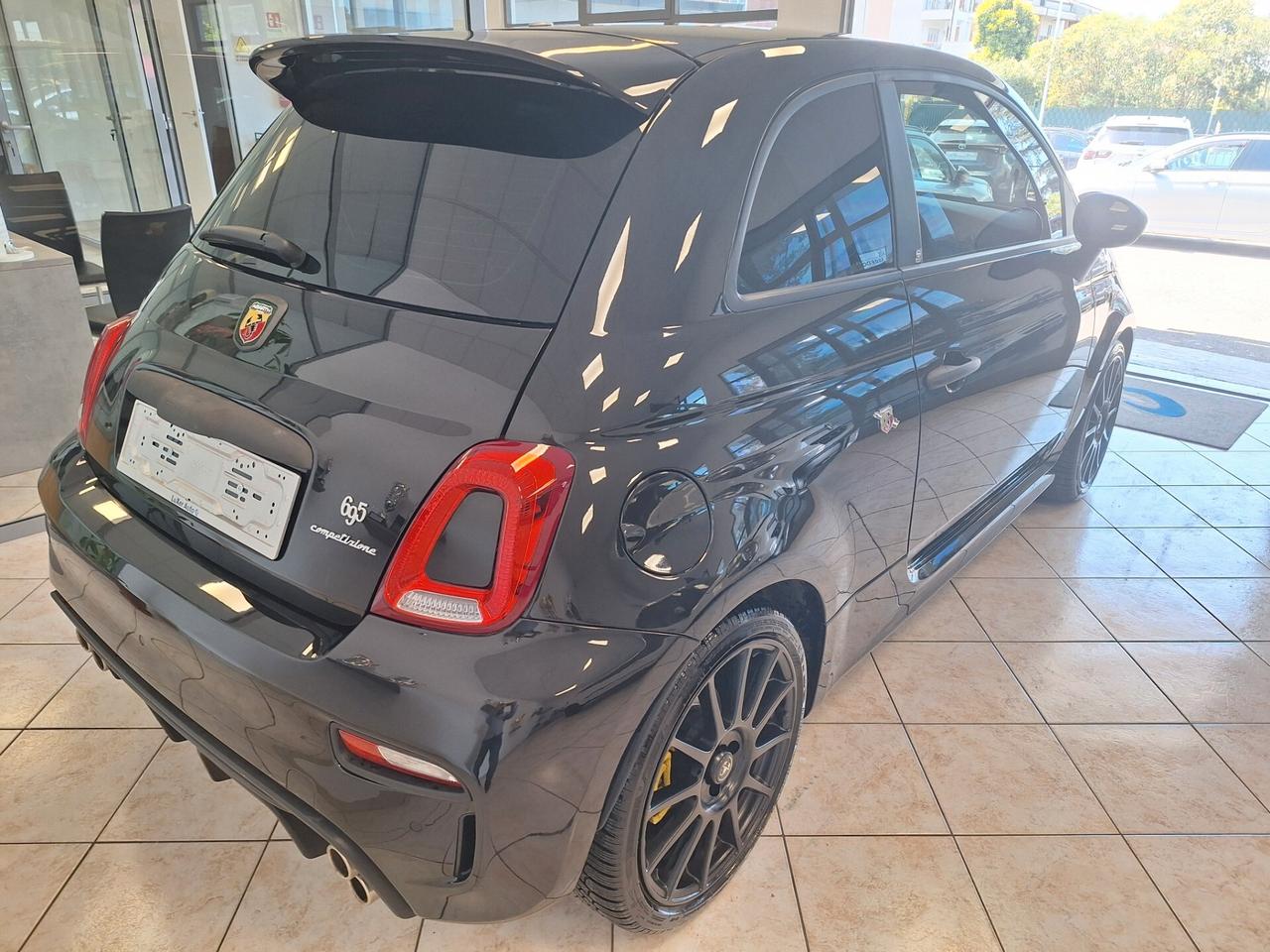 Abarth 695 1.4 t-jet Competizione 180cv auto