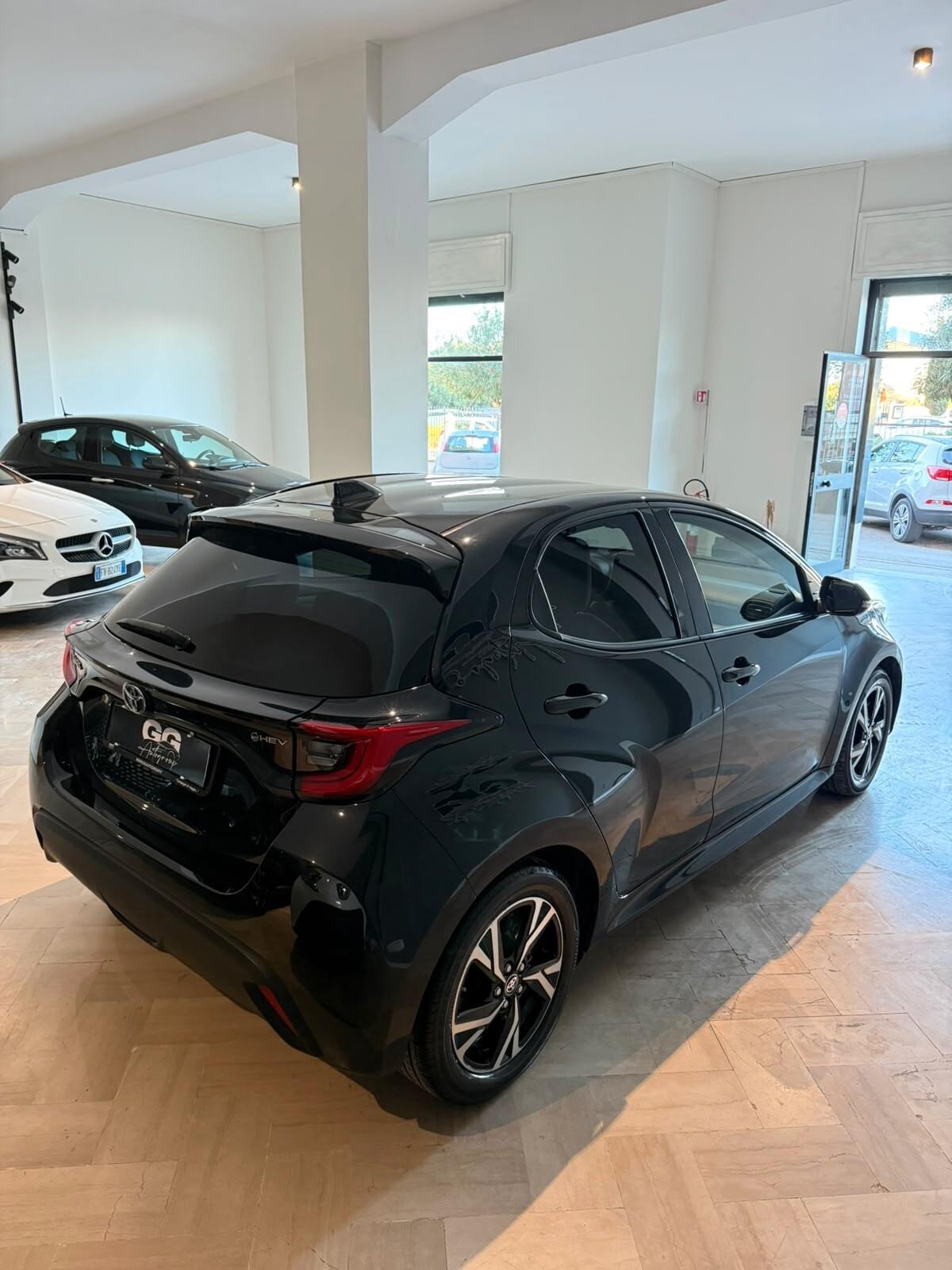 Toyota Yaris 1.5 HEV 130CV Trend e-CVT