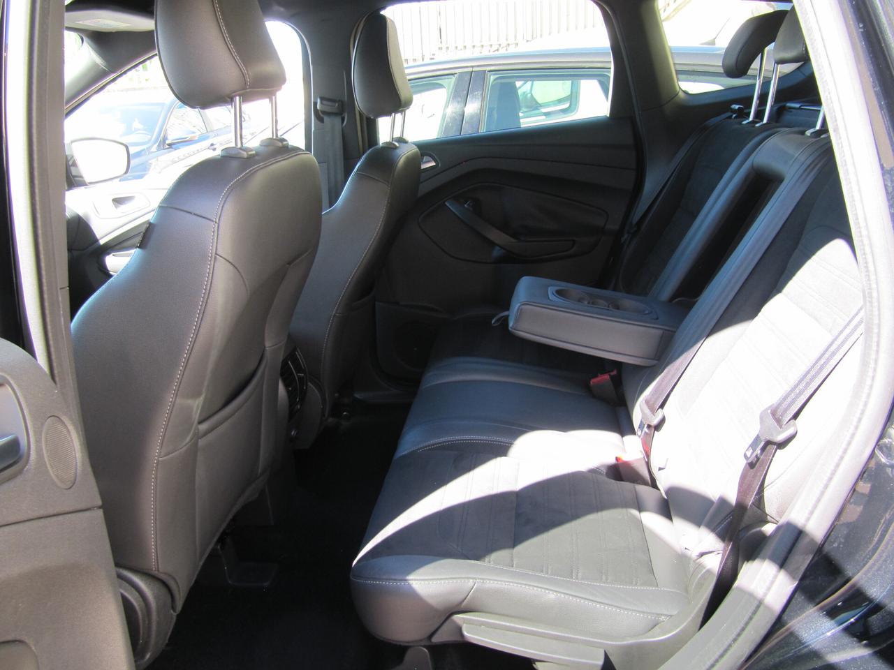 Ford Kuga 1.5 TDCI 120 CV S&S 2WD ST-Line