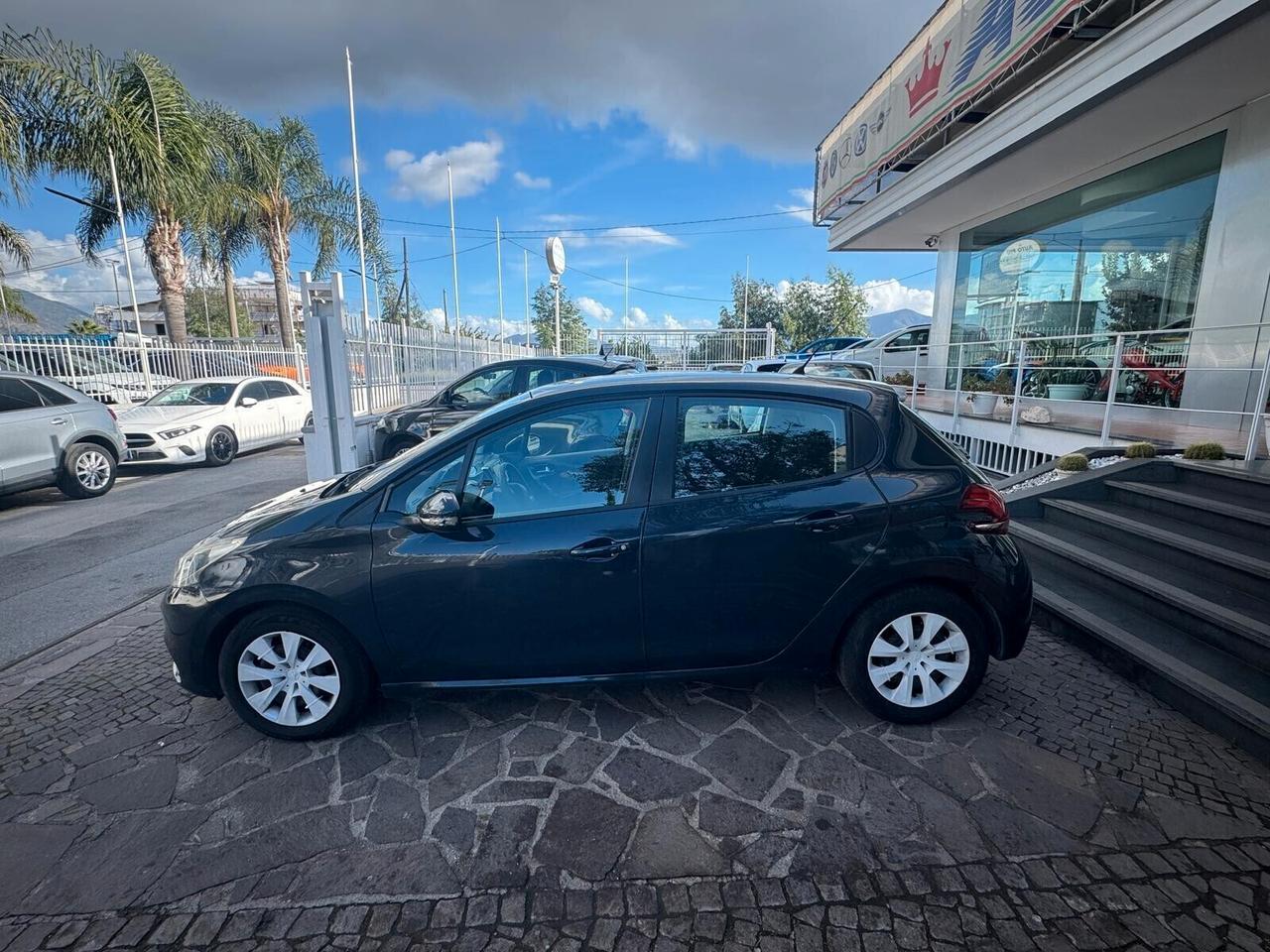 Peugeot 208 diesel 5 porte Active OPERATORI DEL SETTORE