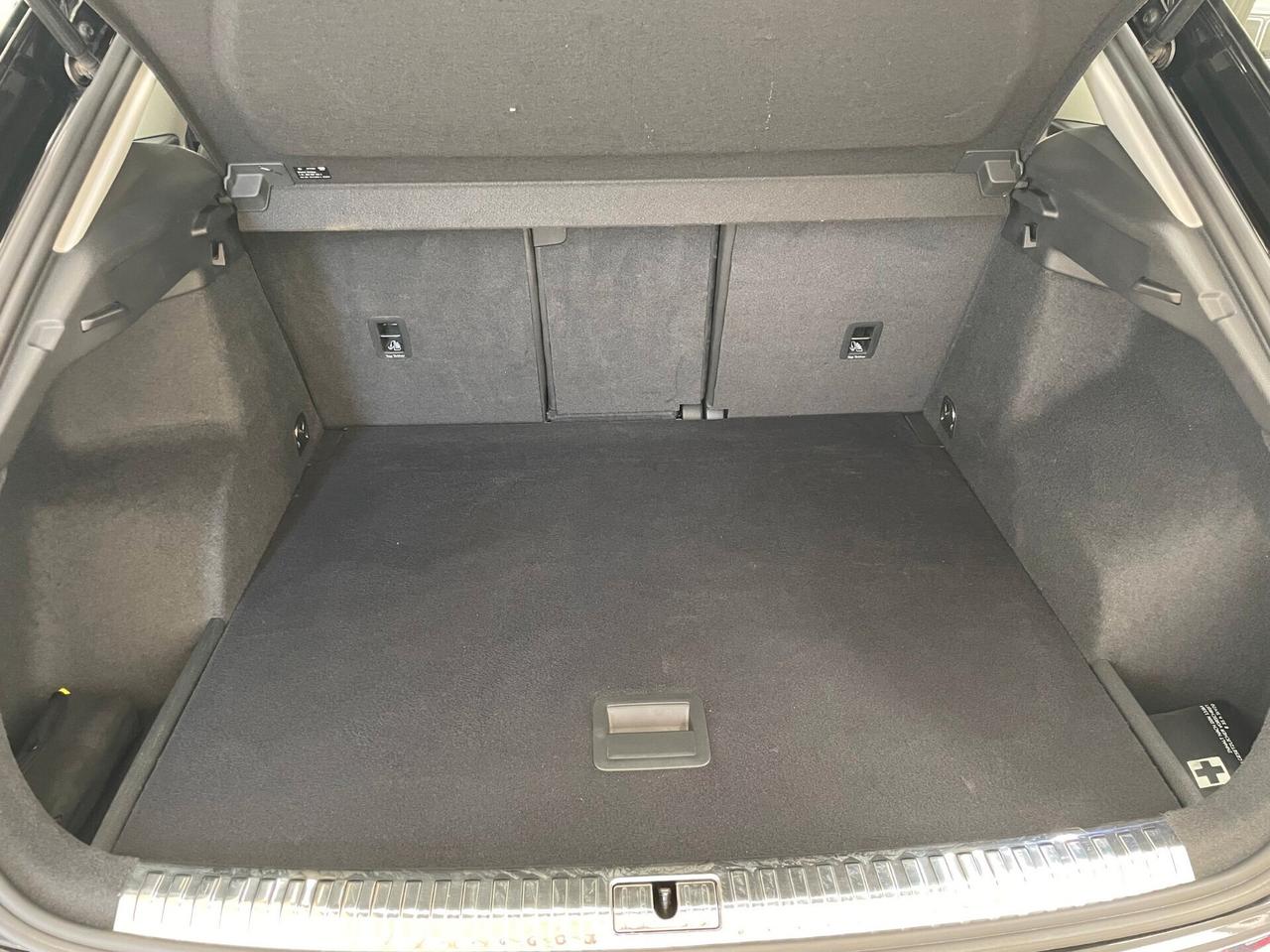 Audi Q3 2.0 150CV 35 TDI S tronic Business Advanced