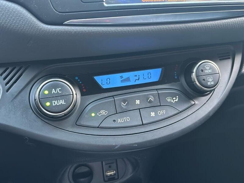 Toyota Yaris 1.5 Hybrid Cool