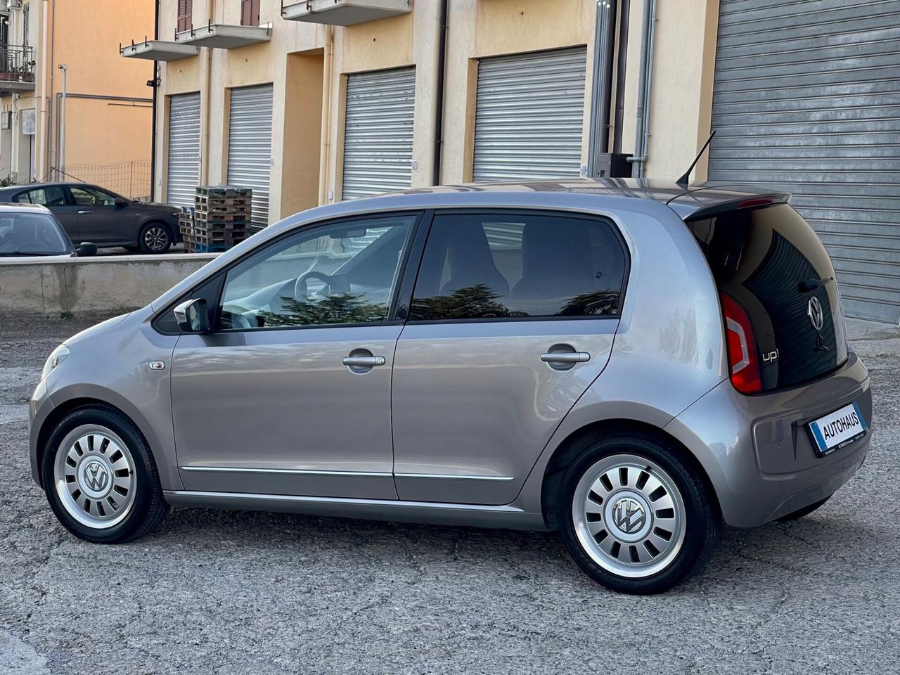 Volkswagen up! 1.0 75 CV 5p. NEOPATENTATI