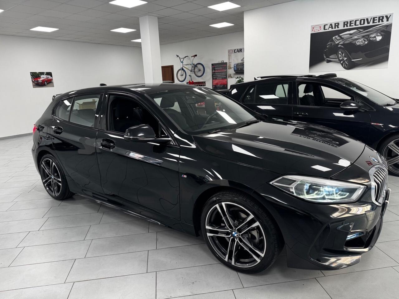 Bmw 118d 5p. Msport