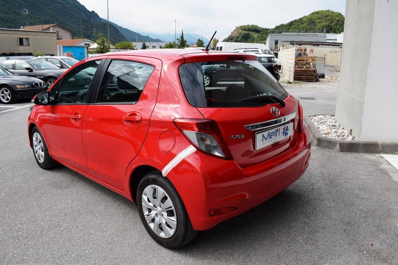 Toyota Yaris 1.4 D-4D Lounge 5p