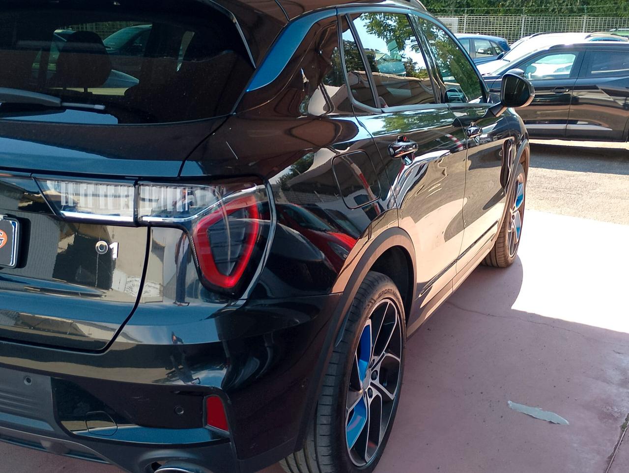 Lynk&co 01 PHEV