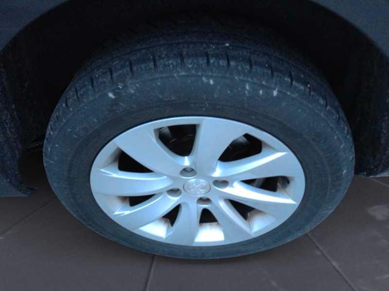 PEUGEOT Partner Tepee 2015 1.6 bluehdi Active 100cv