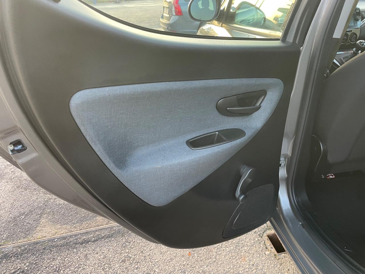 LANCIA YPSILON 1.0 BENZINA 70 (CV) 2022