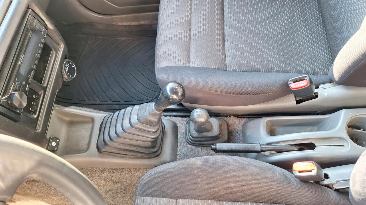 Suzuki Jimny 1.3i 16V cat 4WD JLX GPL AUTOCARRO 2 POSTI