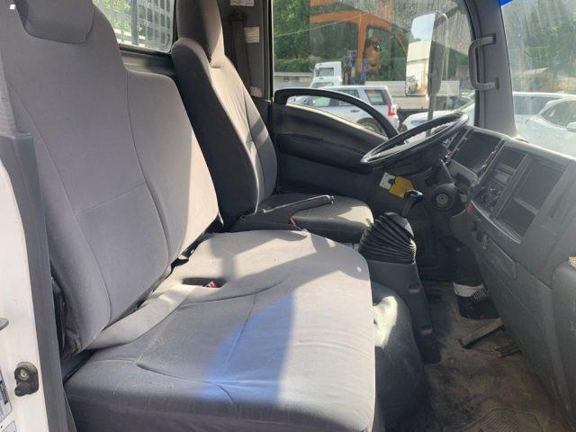 ISUZU NPR L35 4x4