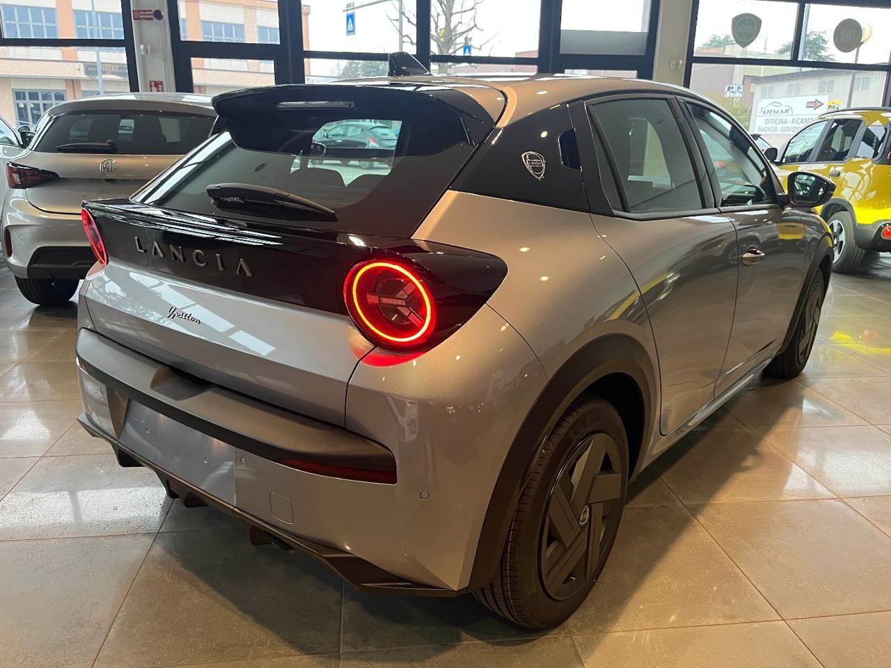 Lancia Ypsilon Hybrid e-DCT/PREZZO REALE/VARI COLORI