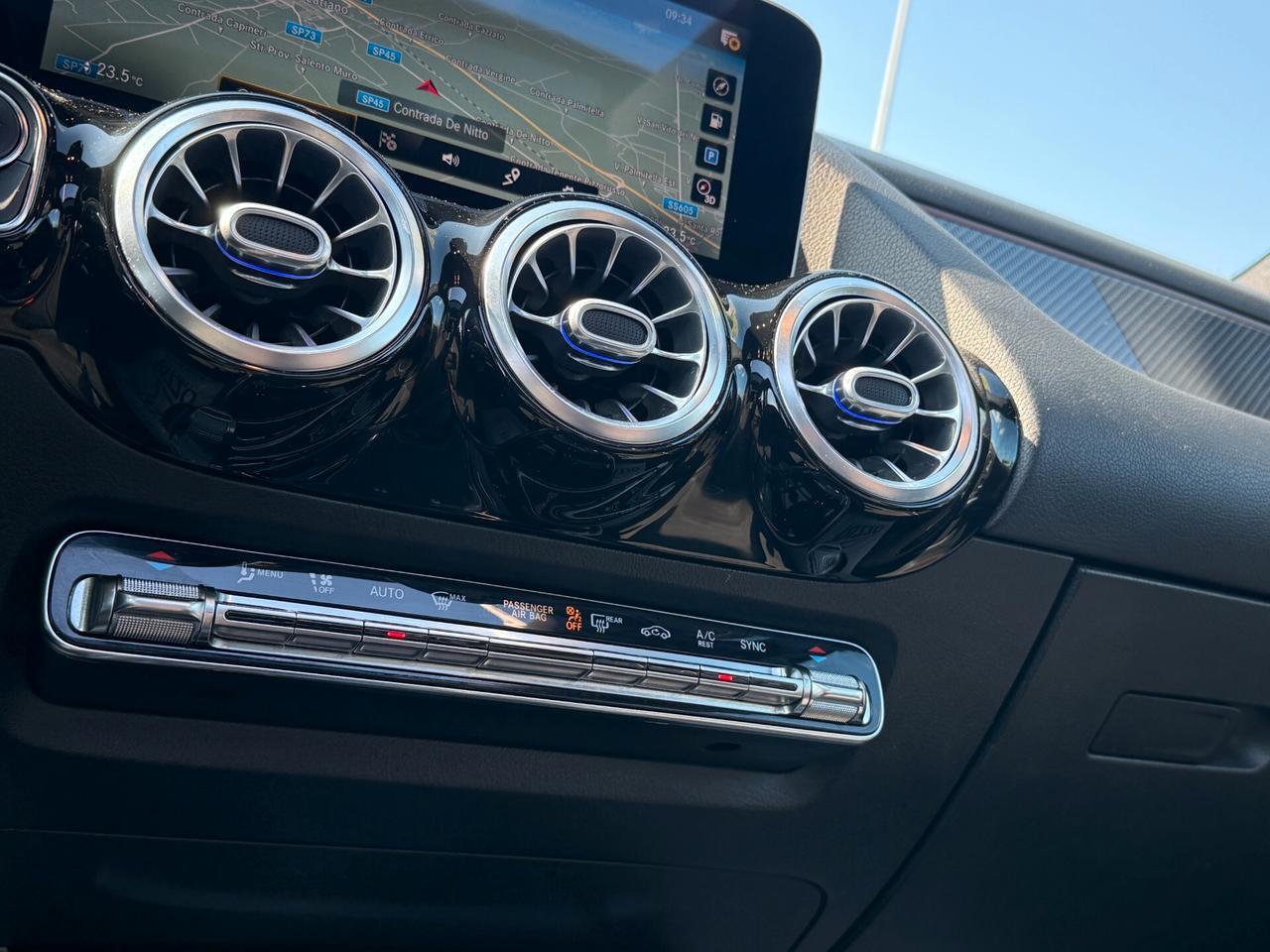 Mercedes-benz GLA 200d Premium Amg Tetto Grigio Designo Multibeam