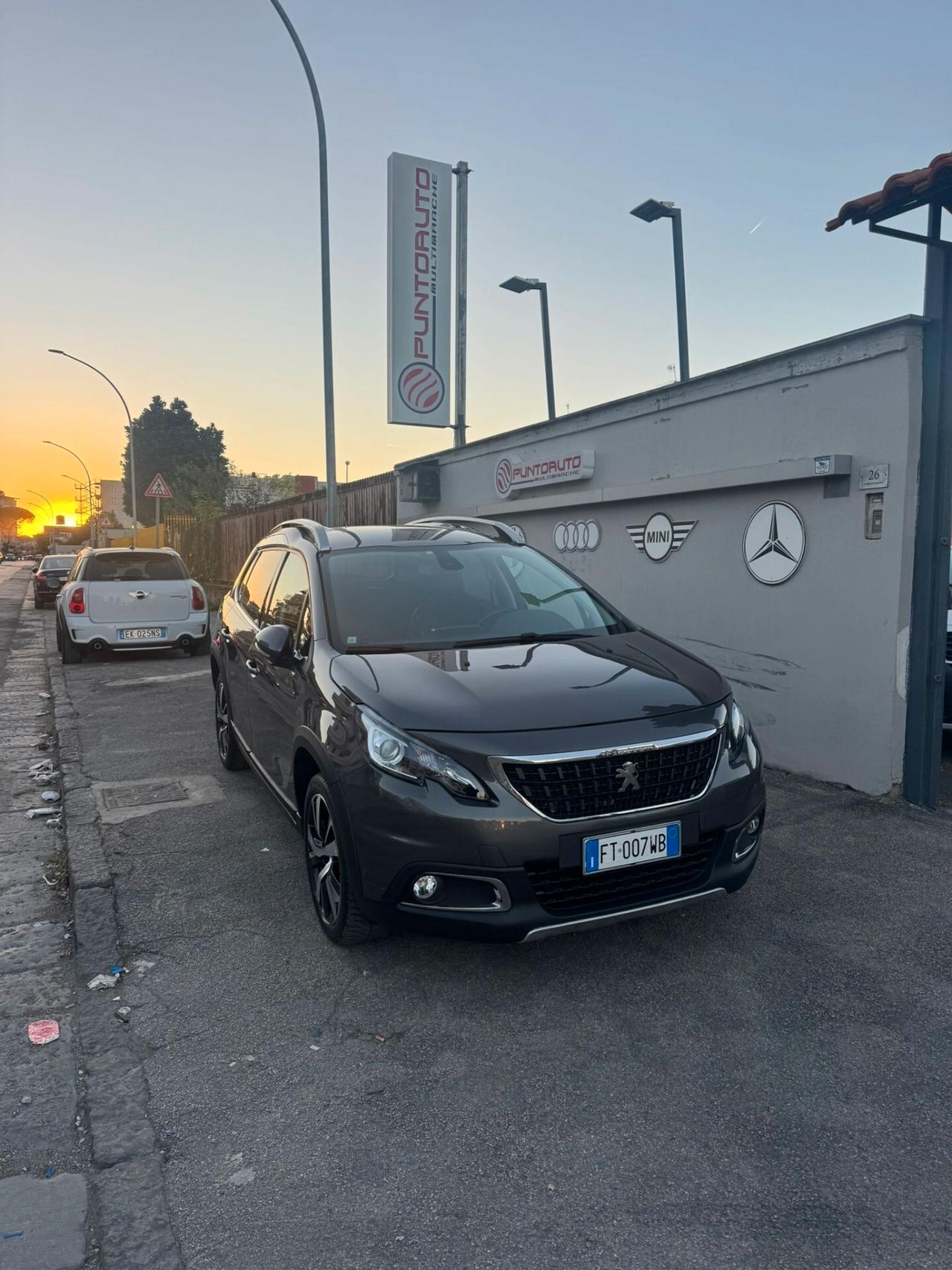 Peugeot 2008 BlueHDi 120 EAT6 S&S Allure